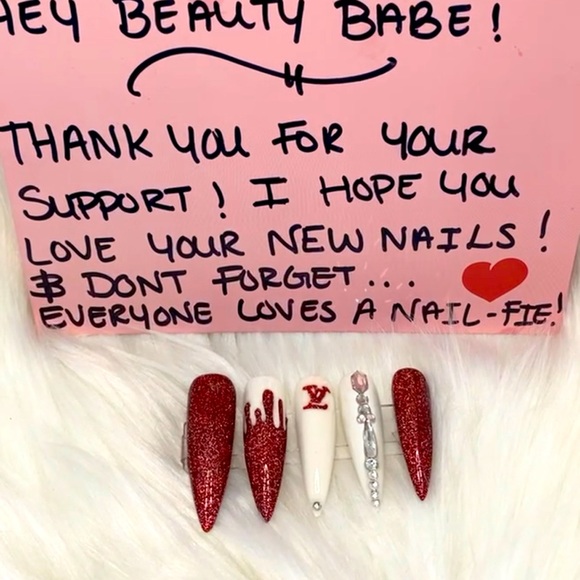 Other - Press On Nails " Luxury Beauty "